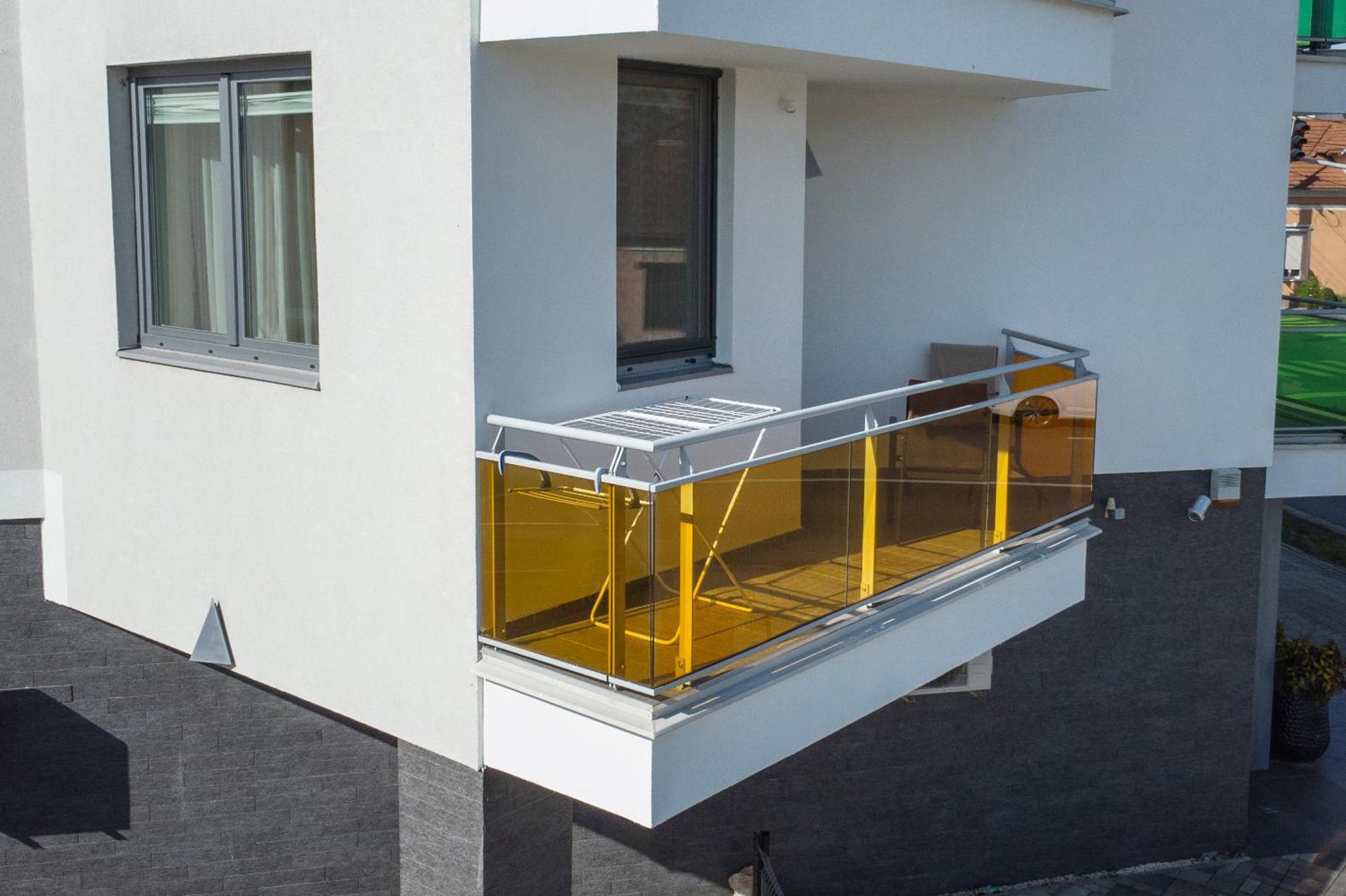 Nemeth Apartmanok Sarvar Bagian luar foto