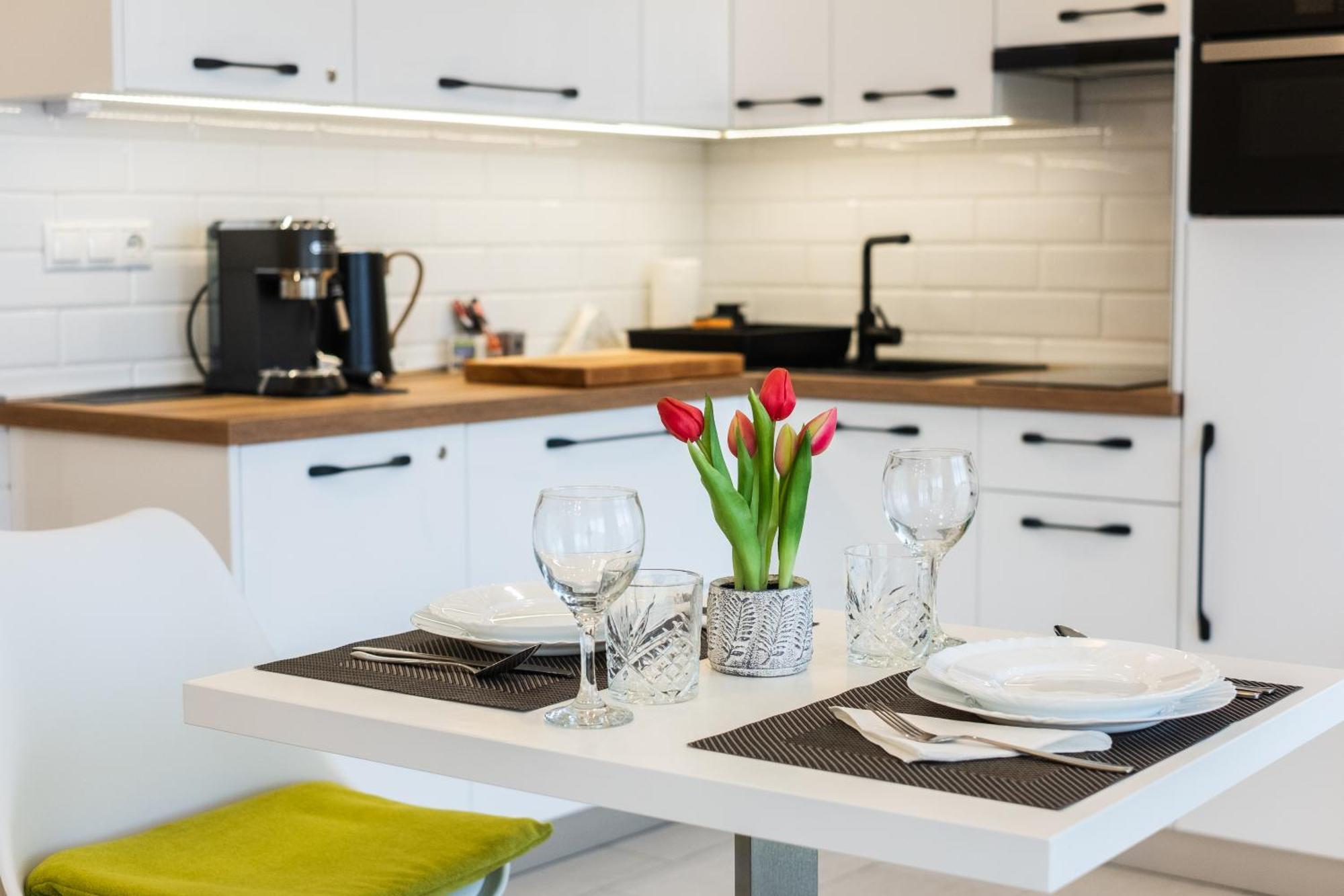 Nemeth Apartmanok Sarvar Bagian luar foto