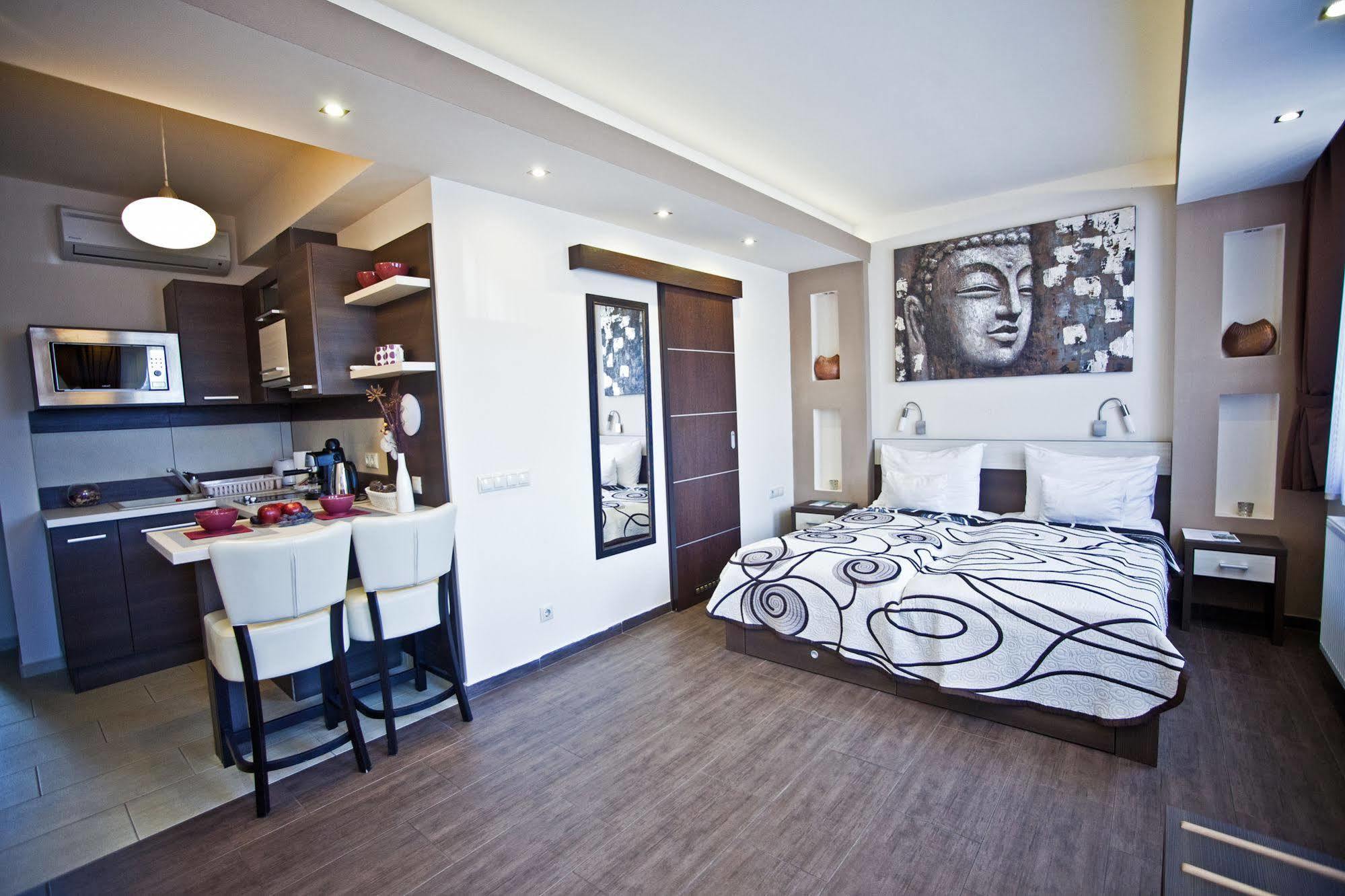 Nemeth Apartmanok Sarvar Bagian luar foto
